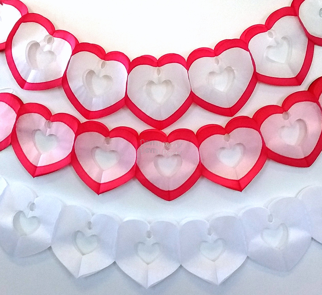 (image for) 12 Foot Tissue Paper Heart Garland (6 pcs)